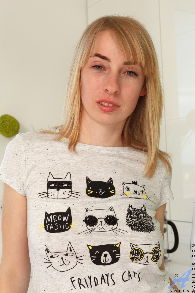 Preview photo for Pussycat
