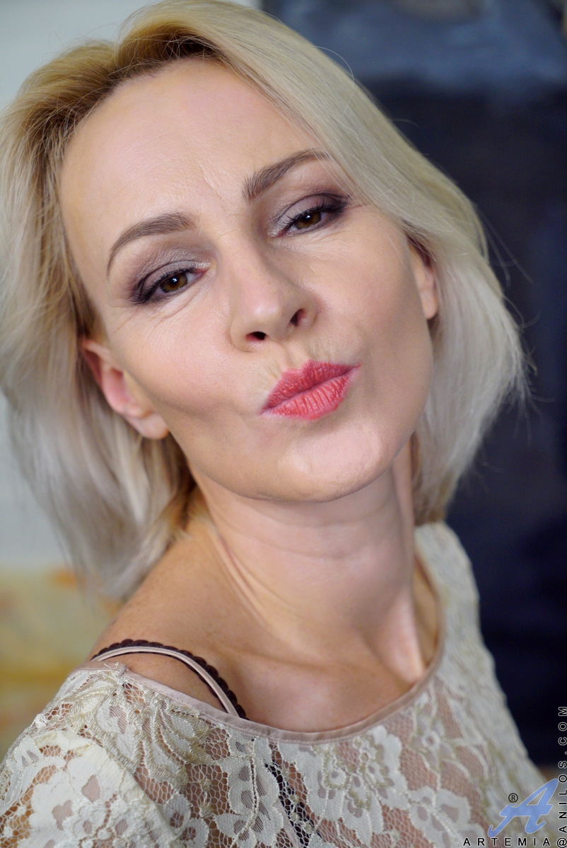 Preview photo for Sexy Mature