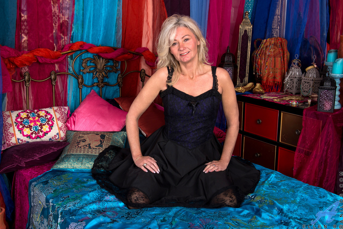 ellen_b_s3-026.jpg